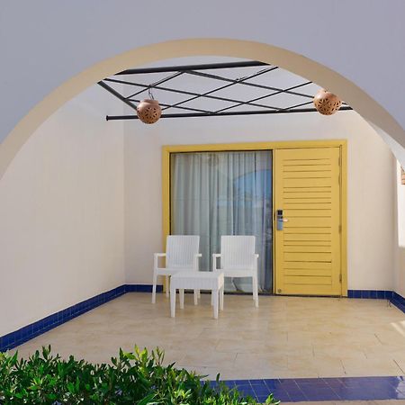 Retac Qunay Dahab Resort & Spa Dış mekan fotoğraf A room at the hotel