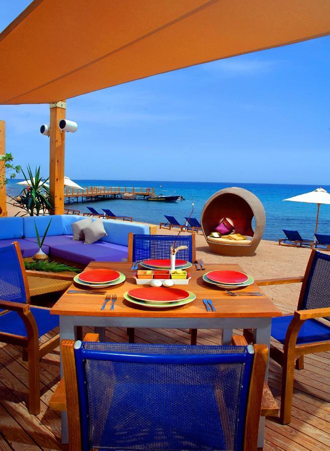 Retac Qunay Dahab Resort & Spa Dış mekan fotoğraf Beach bar in Hurghada
